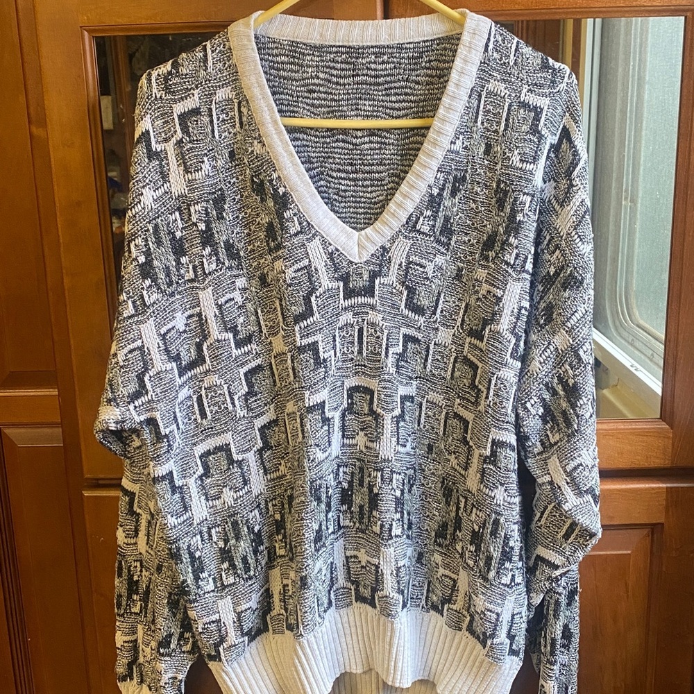 Geometric V-Neck Chunky Knit XL? Sweater Fall